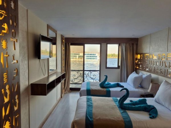 Deluxe cabin interior