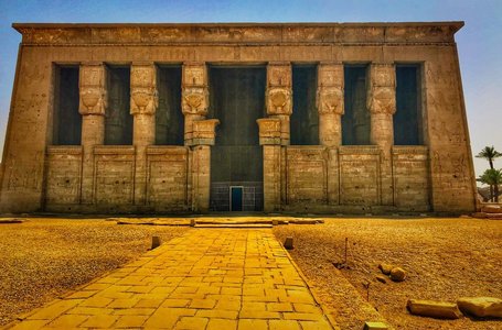 Luxor embarkation & Dendera option